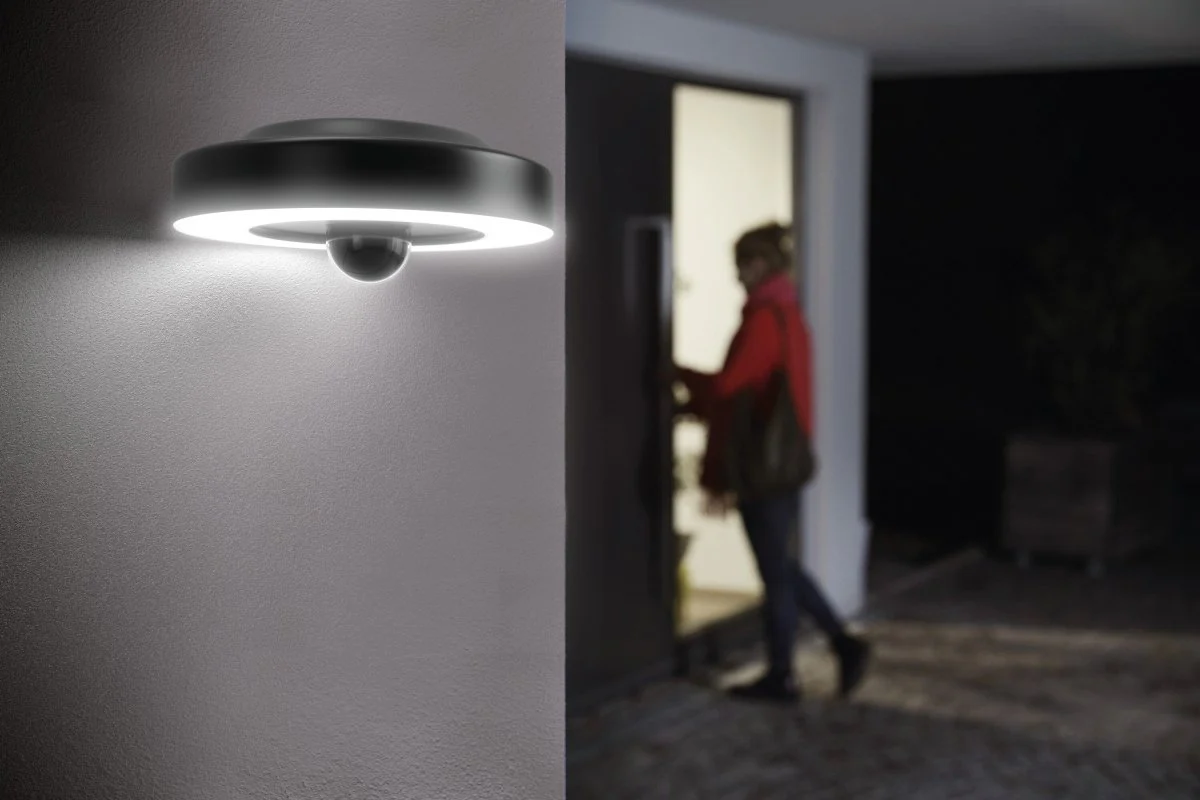 Lampa LED OSRAM SMART+ Wifi Circle Camera Control - Image 4