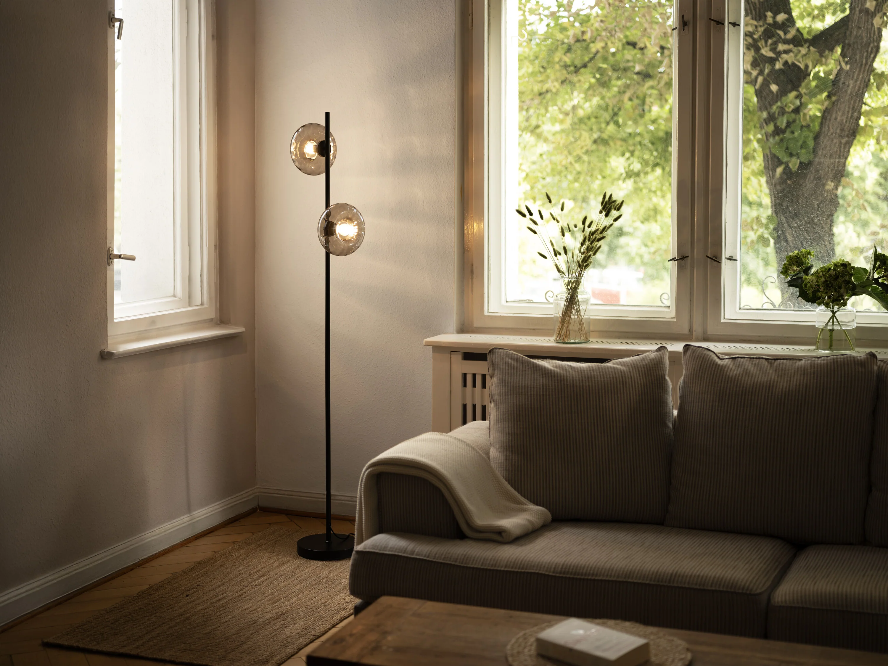 OSRAM Decor Smoke Glass Lampa stojąca 2xE14 czarna - Image 8