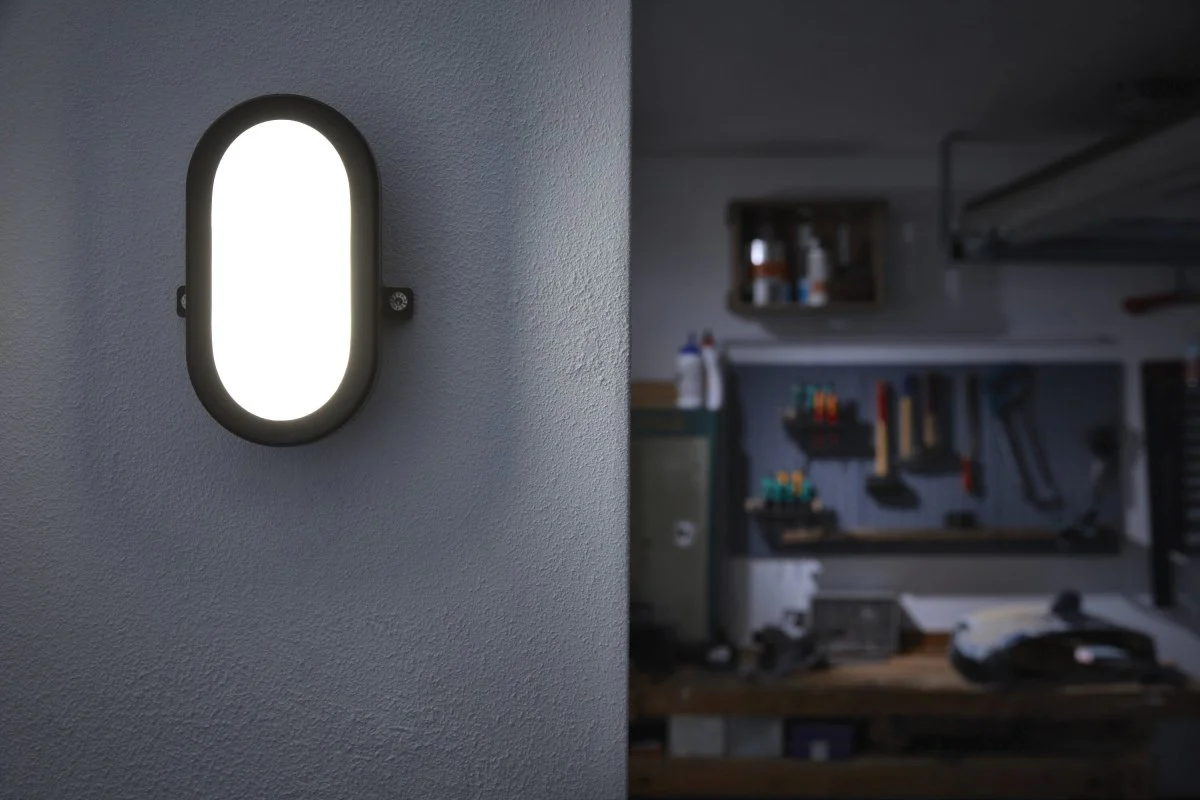 OSRAM LED Bulkhead 11W 4000K czarny - Image 4