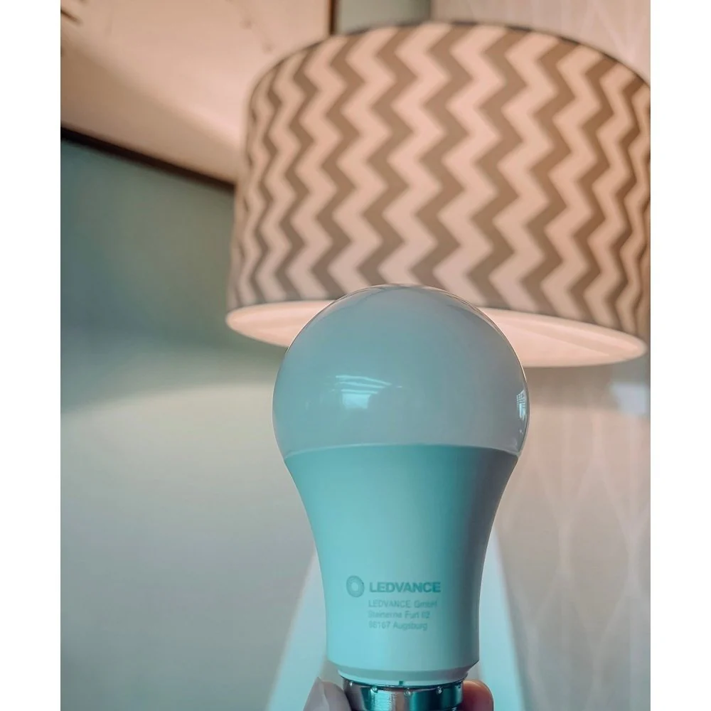 Inteligentna żarówka LED WiFi E27 9,5W 1 szt., regulowana biel - Image 9