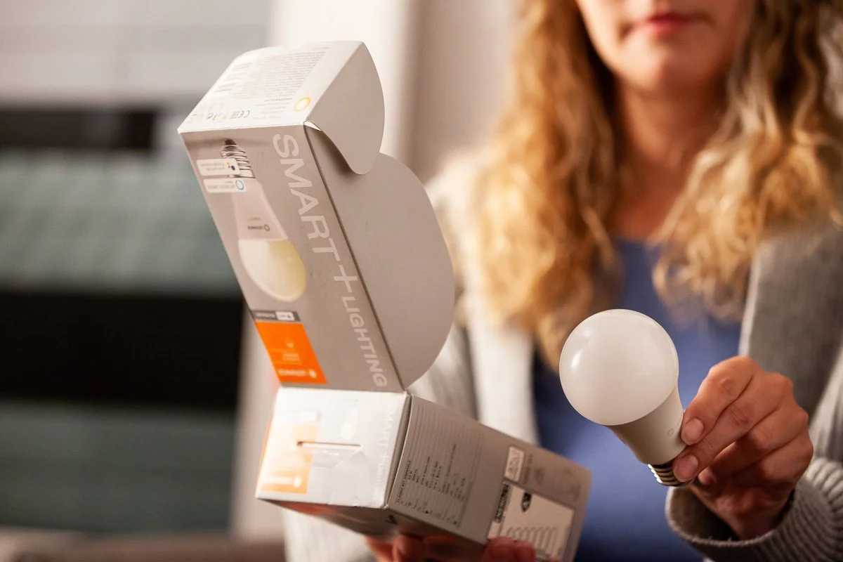 Żarówka LED OSRAM SMART+ MATTER Multicolor Classic A60 9W B22D Single Pack - Image 4